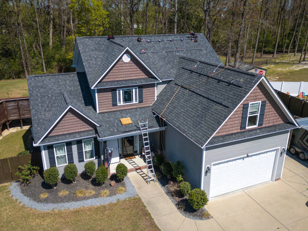 Best Roof Installation  in Hillsboro, WI